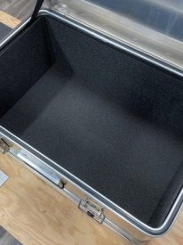 alubox-boxes-bags-ruumx-60l-extra-divider-wall-1102092866.jpg