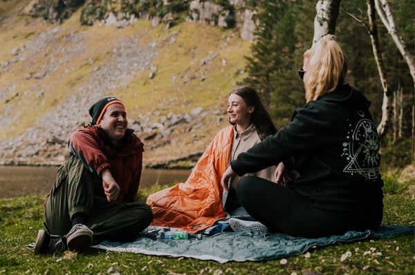 crua-outdoors-blankets-culla-insulated-blanket-available-in-orange-and-green-43467162058965.jpg