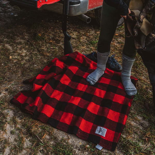 minus33-merino-wool-clothing-blankets-m33-camp-throw-blanket-white-mountain-woolen-41187449569493.jpg