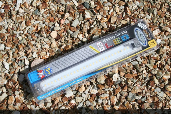 national-luna-lanterns-strips-clear-with-combi-plug-battery-clamp-adapter-27-clip-on-dual-level-light-43767608639701.jpg
