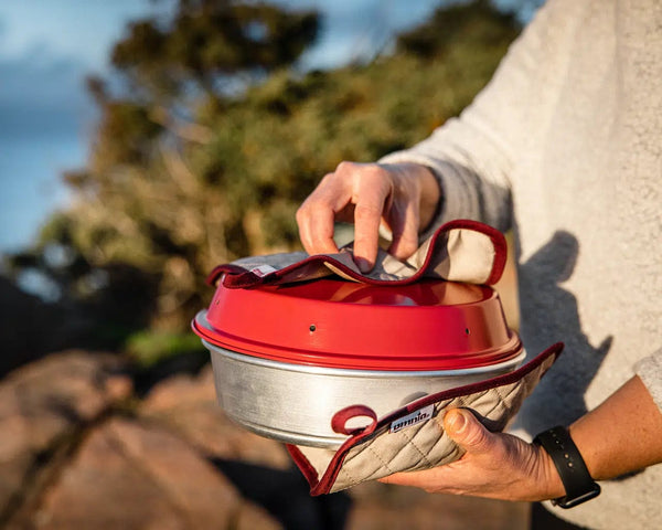 omnia-stoves-grills-fuel-omnia-pot-holders-duo-40481498235093.jpg