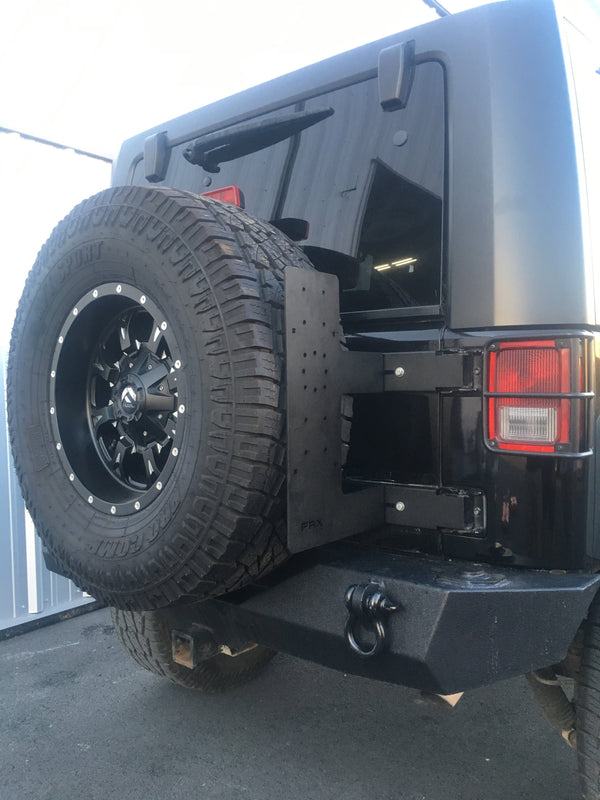 rotopax-fuel-storage-jeep-jk-tailgate-mount-41250101788885.jpg